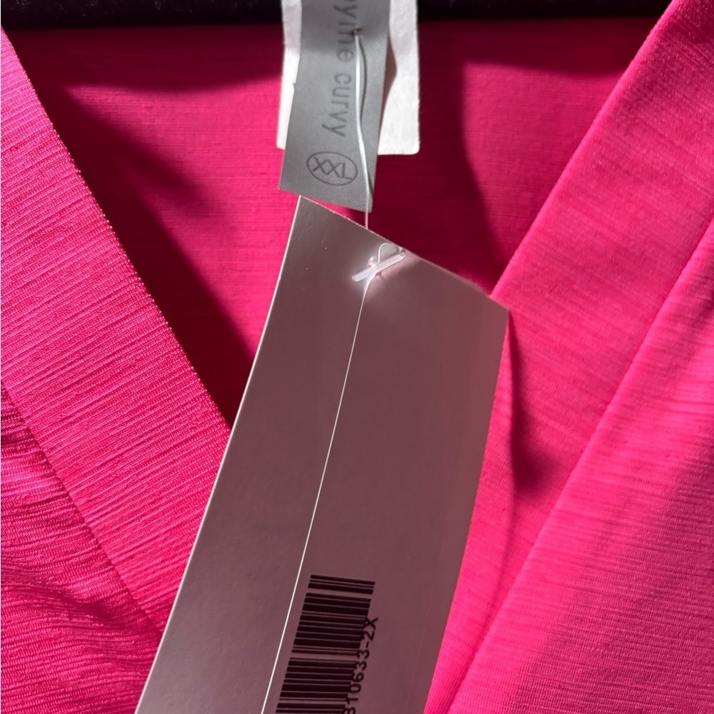 NWT Honey Me Women's Pink V-Neck Blouse - Picture 2 of 2